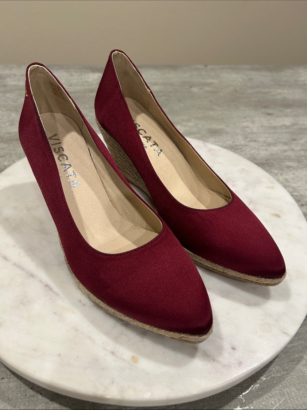 Viscata Burgundy Espadrille Wedge Pumps women’s size 39   USA 8.5-9